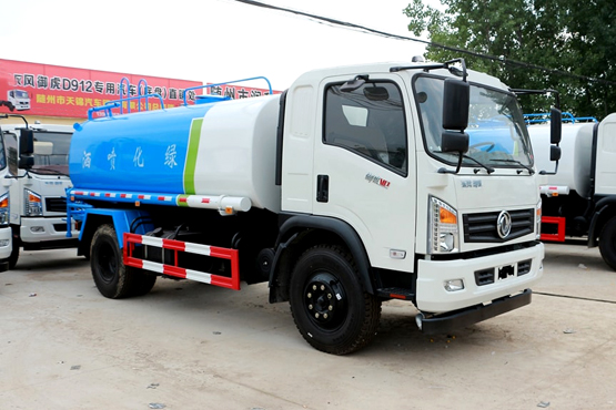 東風(fēng)12噸灑水車(chē)