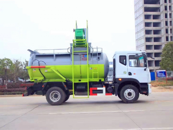 東風多利卡D9國六8-12方餐廚垃圾車(圓罐）