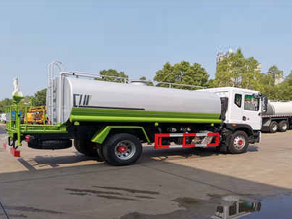 國六15方東風D9灑水車