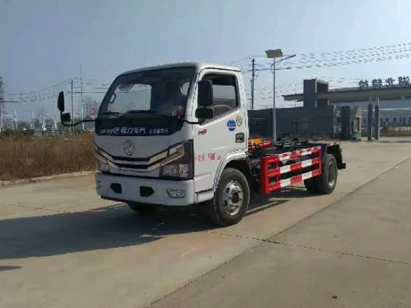 東風小多利卡國六藍牌車廂可卸（鉤臂5方）式垃圾車